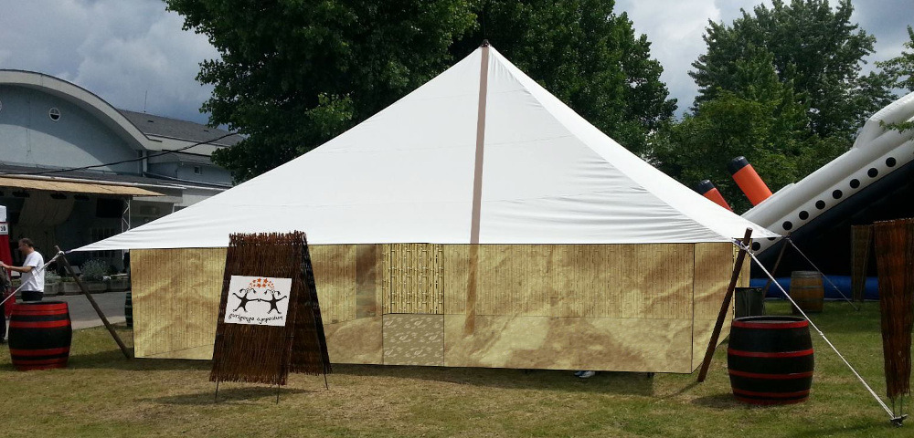 Színházi sátor – a tábori teátrum programja