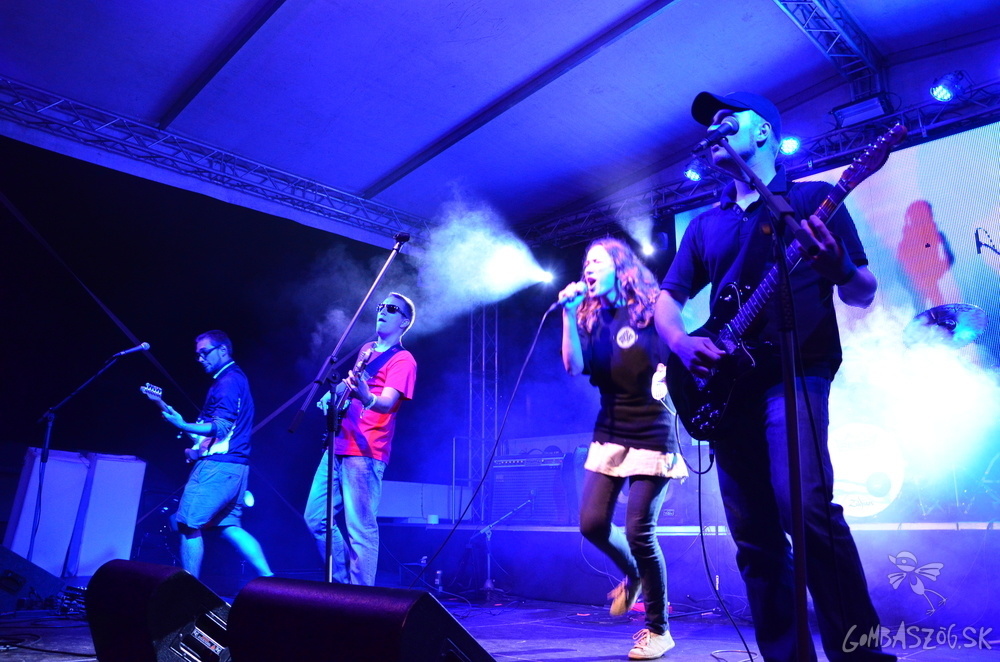 “Valami jóvilág”