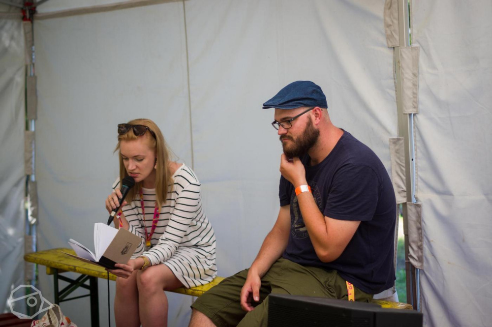 Versek és novellák a kisbolygón!