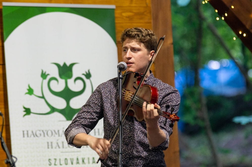 “Ez nem ciki, ez egy olyan dolog, ami ma is ugyanúgy megállja a helyét”