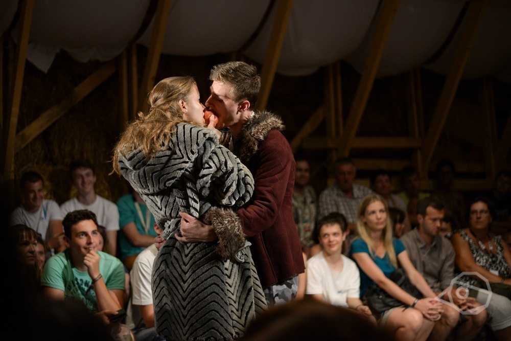 EXTRRRRRRRAVAGANZA ORIGINALIZMUS!4444